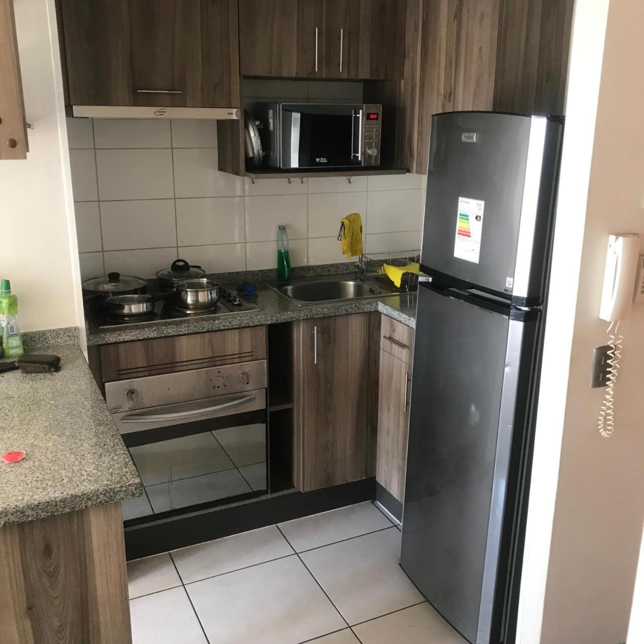 Apartamento Departamento A Pasos De La Salud Que Necesitas Santiago de Chile